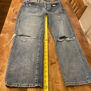 Women’s Relaxed Fit Distressed Jeans in Blue